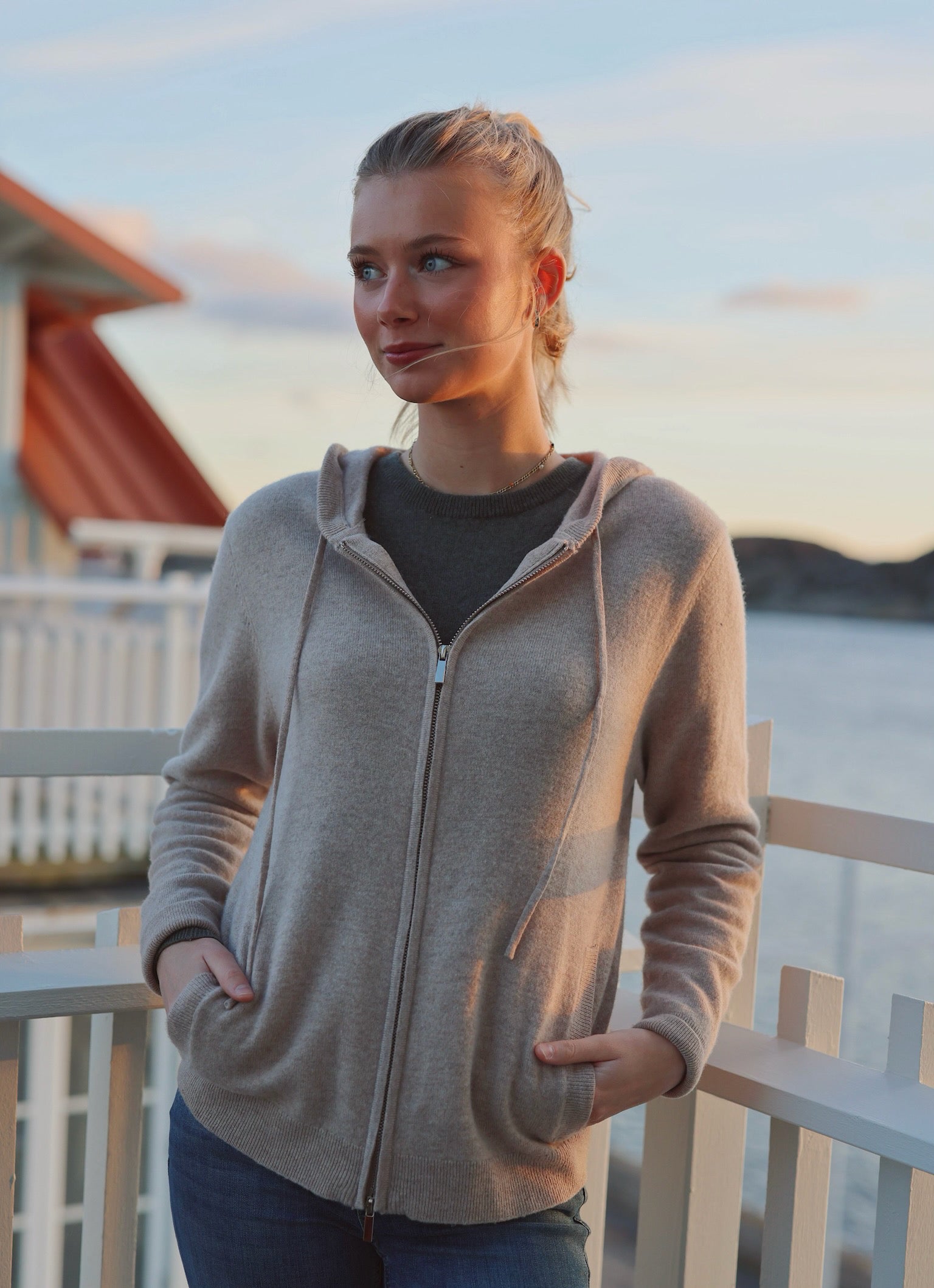 Kashmir zip hoodie beige